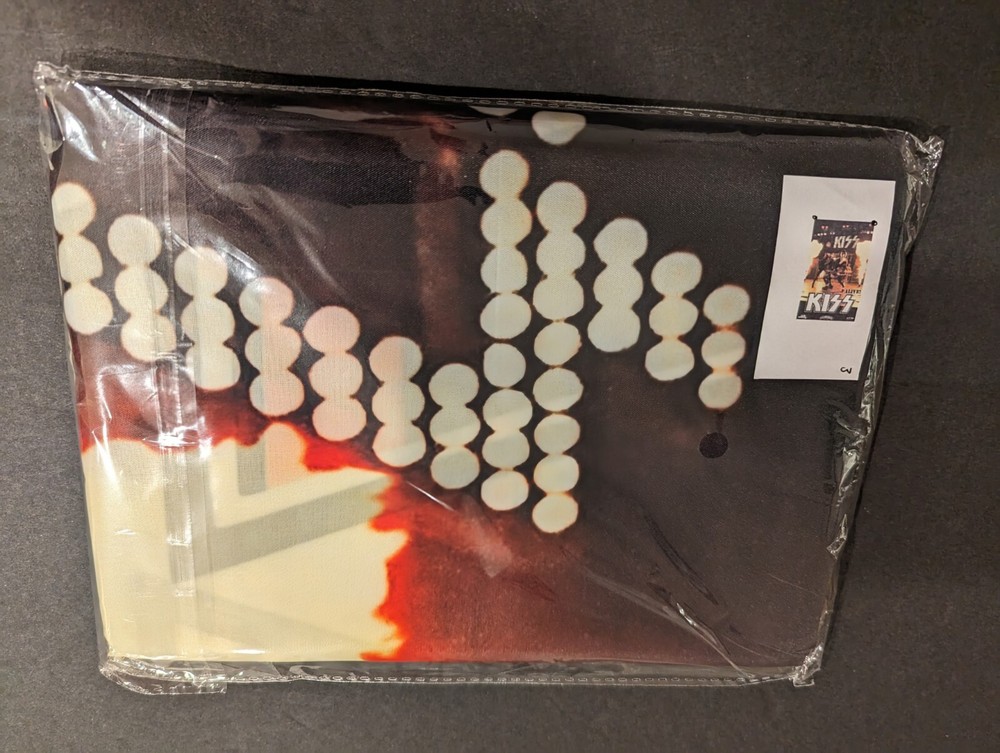 ACE FREHLEY GIANT KISS ALIVE! 1975 COBO HALL 3X5 FLAG BANNER NEW *L@@K*