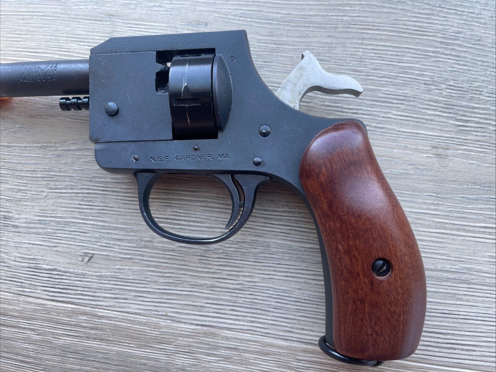 Vintage 32 Smith & Wesson Model B32 Blank Starting Pistol Gun USA