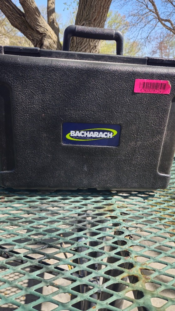 Bacharach - Fyrite InTech Portable Combustion Analyzer with Case