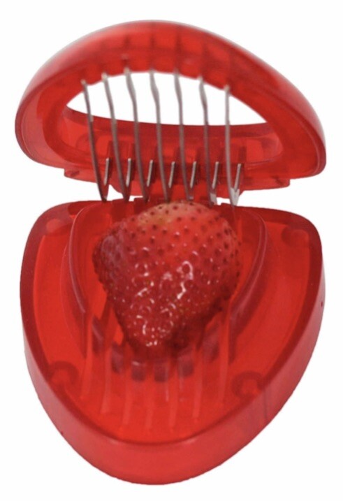 Multifunction Strawberry Slicer Creative Red Strawberry Shaped Fruit Slicer