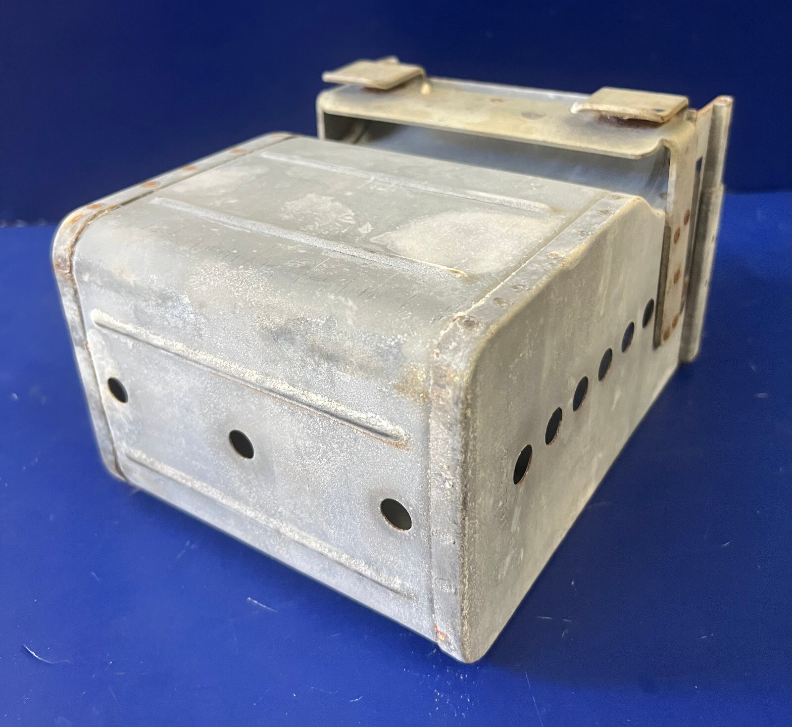 B-17 FLYING FORTRESS AMMO CAN