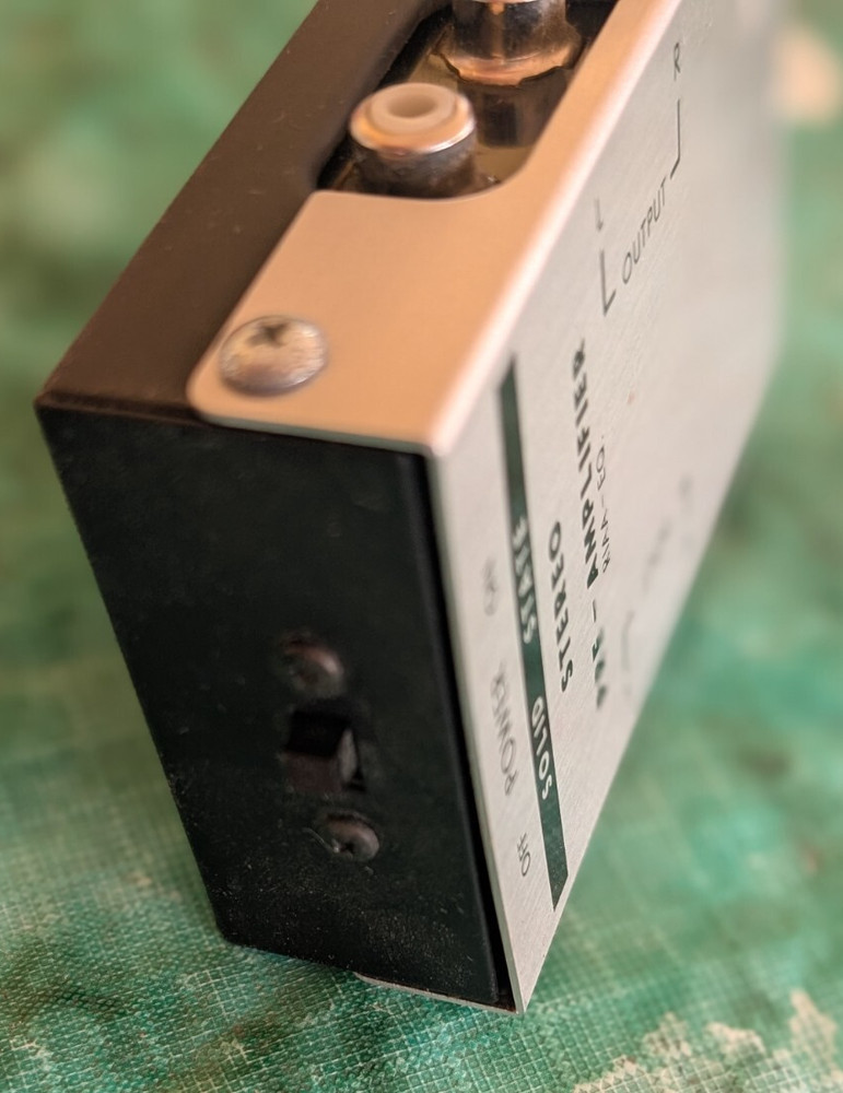 Solid State Stereo Phono Pre-Amplifier RIAA-EQ, 9V, 42-2111 Radio Shack