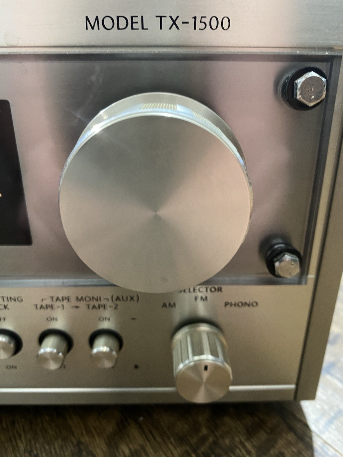 Onkyo Stereo Receiver TX-1500 Servo Locked AM/FM Stereo Receiver (1979-80)