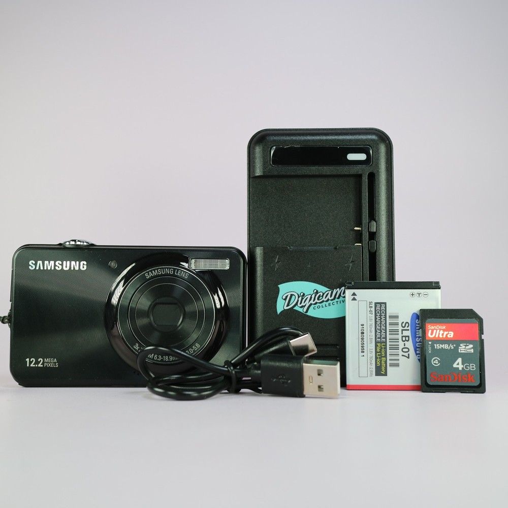 Samsung Digital Camera ST45 12.2MP Black Tested Full Working Set