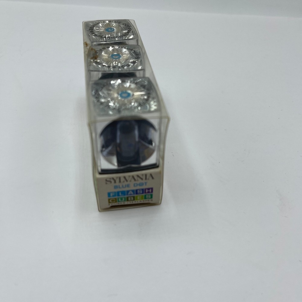 Sylvania Blue Dot Flash 3 Cubes Pack