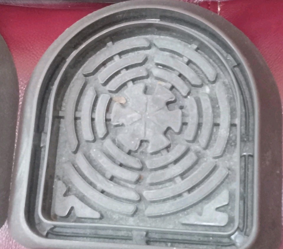 4-Bed Bug Interceptors Bed Bug Trap ~ Bed Legs,tables Etc.