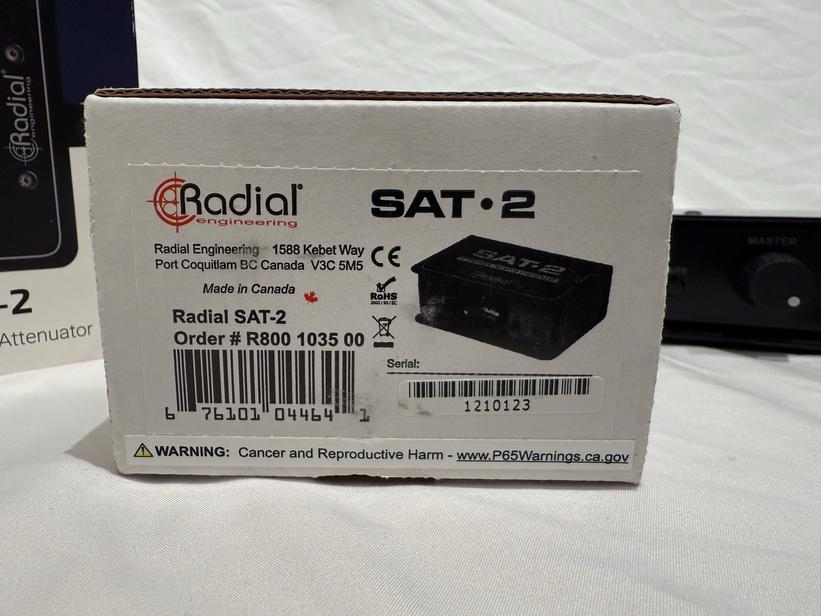 Radial Engineering SAT-2 Stereo Monitor Controller and Audio Attenuator w/ Box