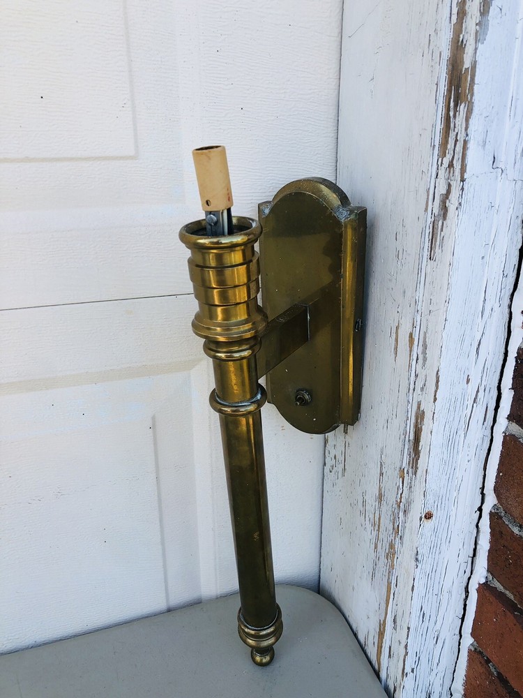 Vintage CHAPMAN Brass Lamp Wall Sconce