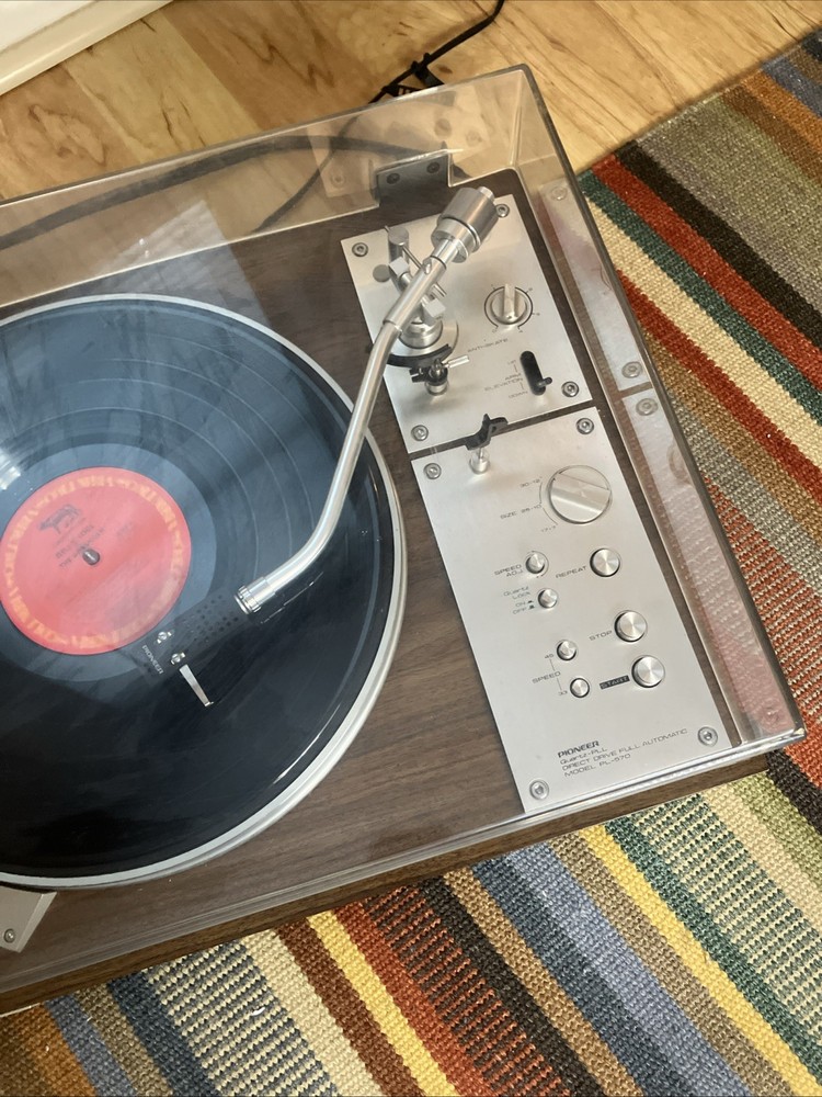 PIONEER PL-570 TURNTABLE