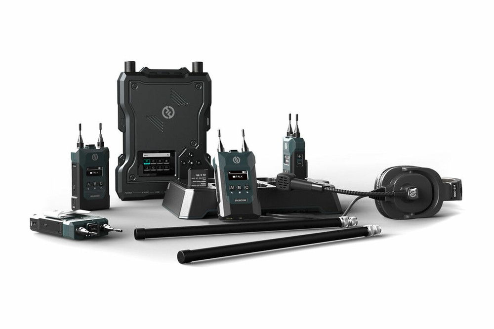 Hollyland Solidcom M1 | Full-Duplex Wireless Intercom Solution (4 Beltpacks)