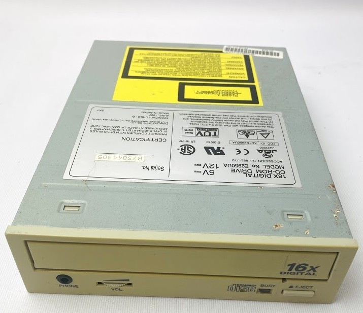 Funai Electric E2950UA CD-ROM Drive