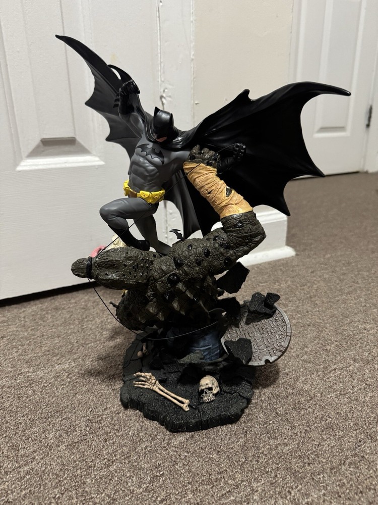 Batman And Killer Croc Second Edition Full Size Statue