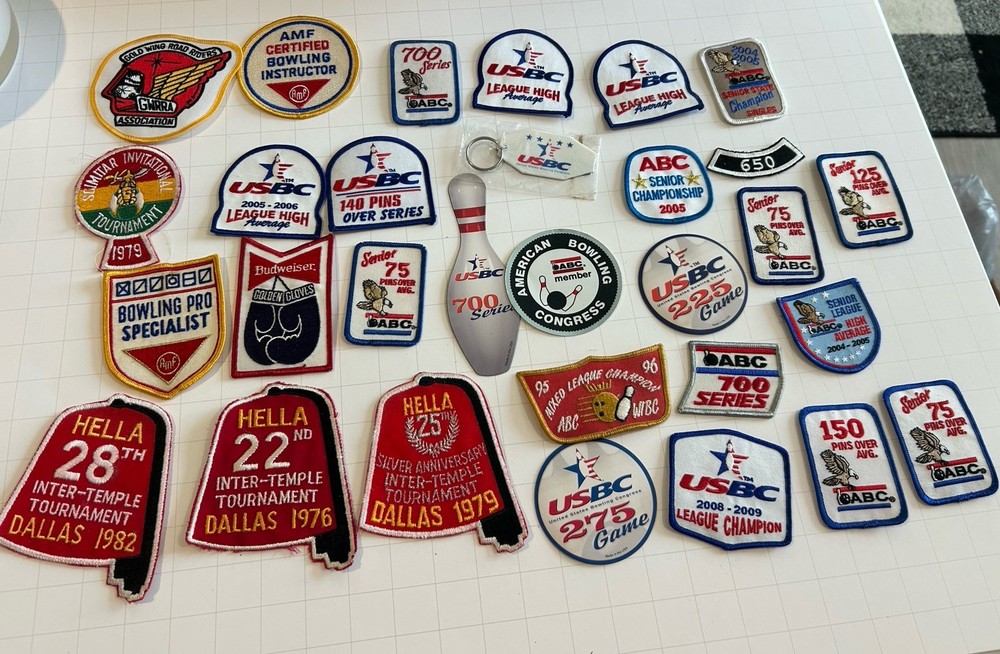 vintage bowling patch's and some extras Lot