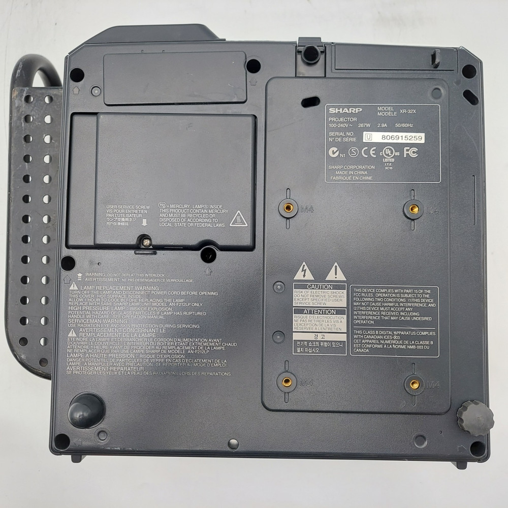Sharp XR-32X Projector *Lamp Hour 172*