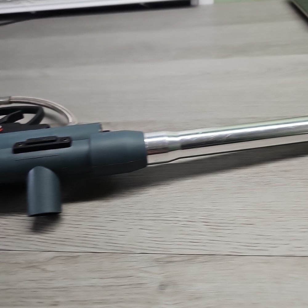 Eradicator Paintball Marker.Functioning/ Not Tested