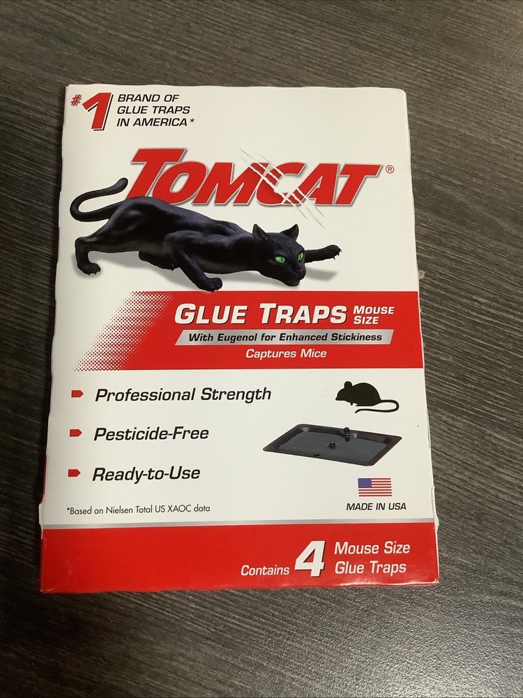 Tomcat Glue Traps Mouse Size with Eugenol for Enhanced Stickiness