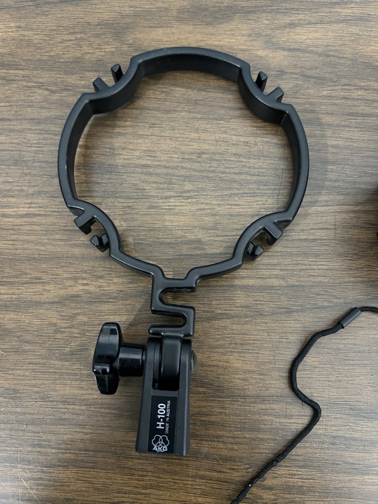 AKG H-100 Microphone Shock Mount Holder Black Plastic for Microphone