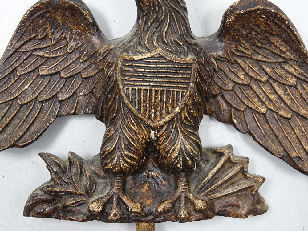 EAGLE TOP ORNAMENT FOR A GERMAN REGULATOR WALL CLOCK