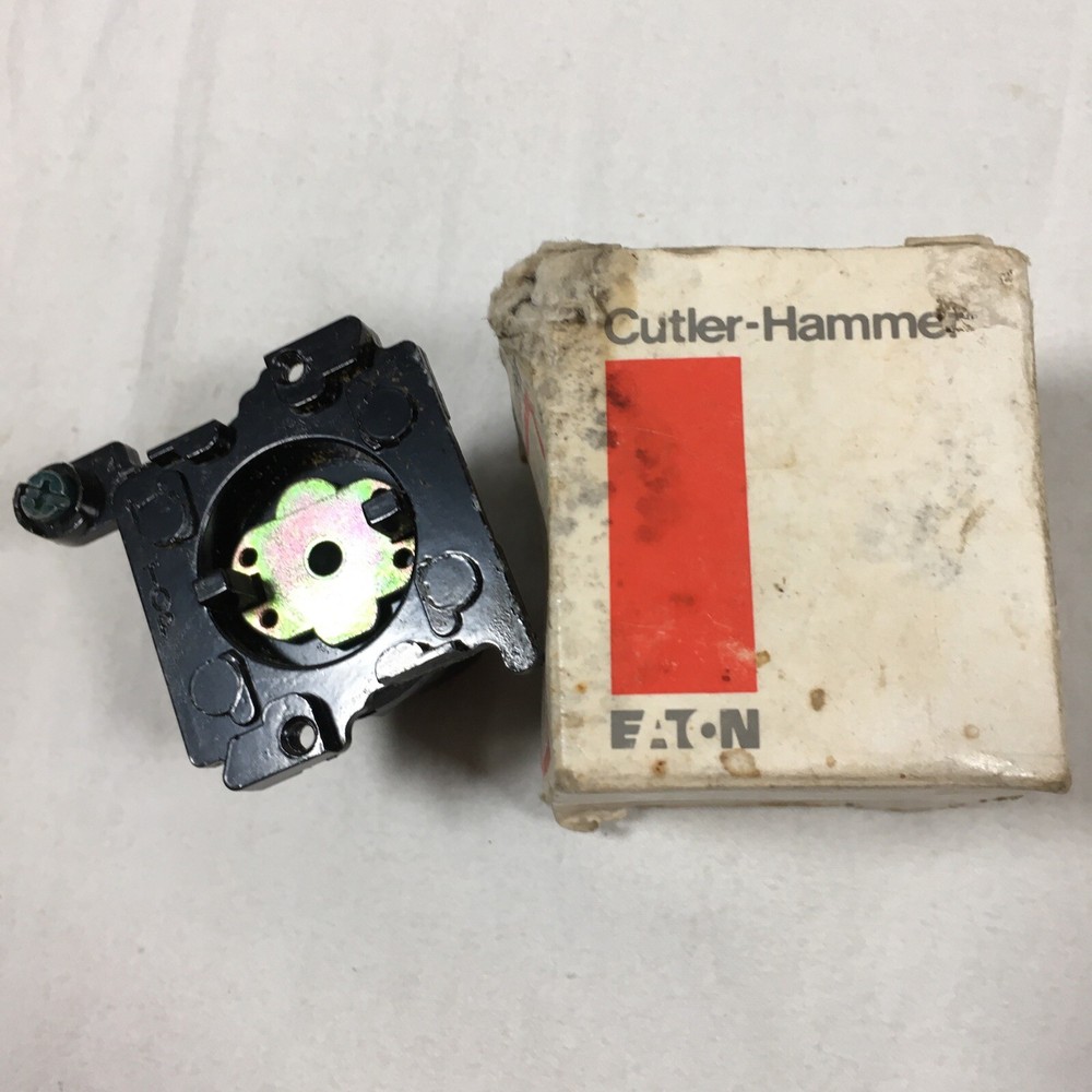 CUTLER-HAMMER E34EB1 CORROSION RES. SELECTOR SWITCH OPERATOR SER A1