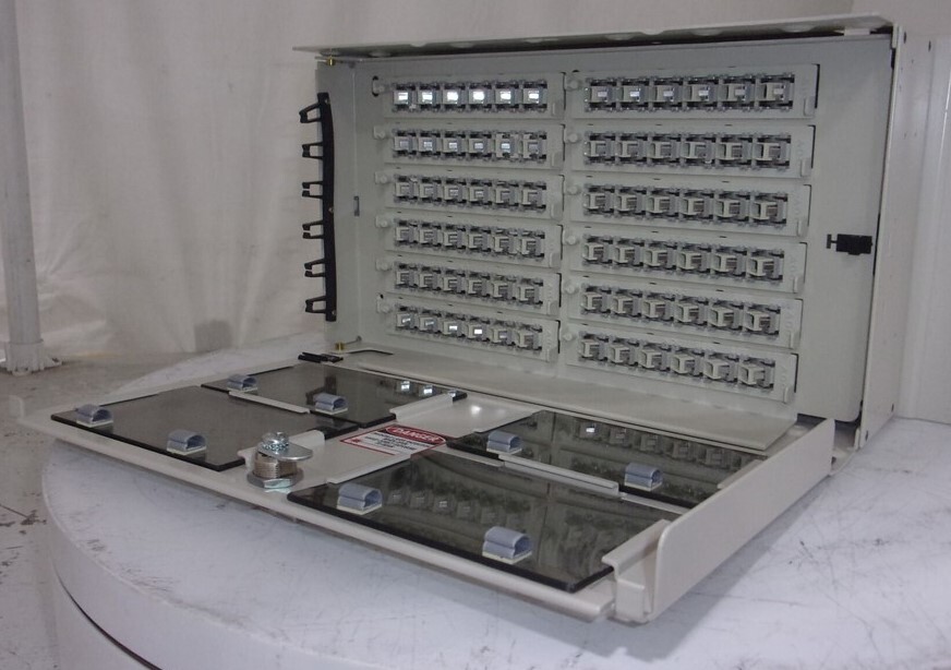 ADC FL2000 FL2-72RPNL Termination Panel SEE NOTES