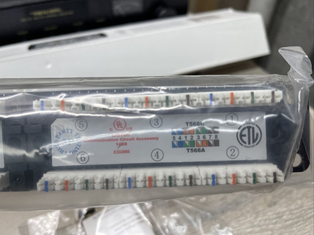 DataComm Electronics CAT5e 24 Port Patch Panel