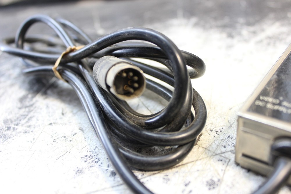 Texas Instruments Video Modulator # UM1381