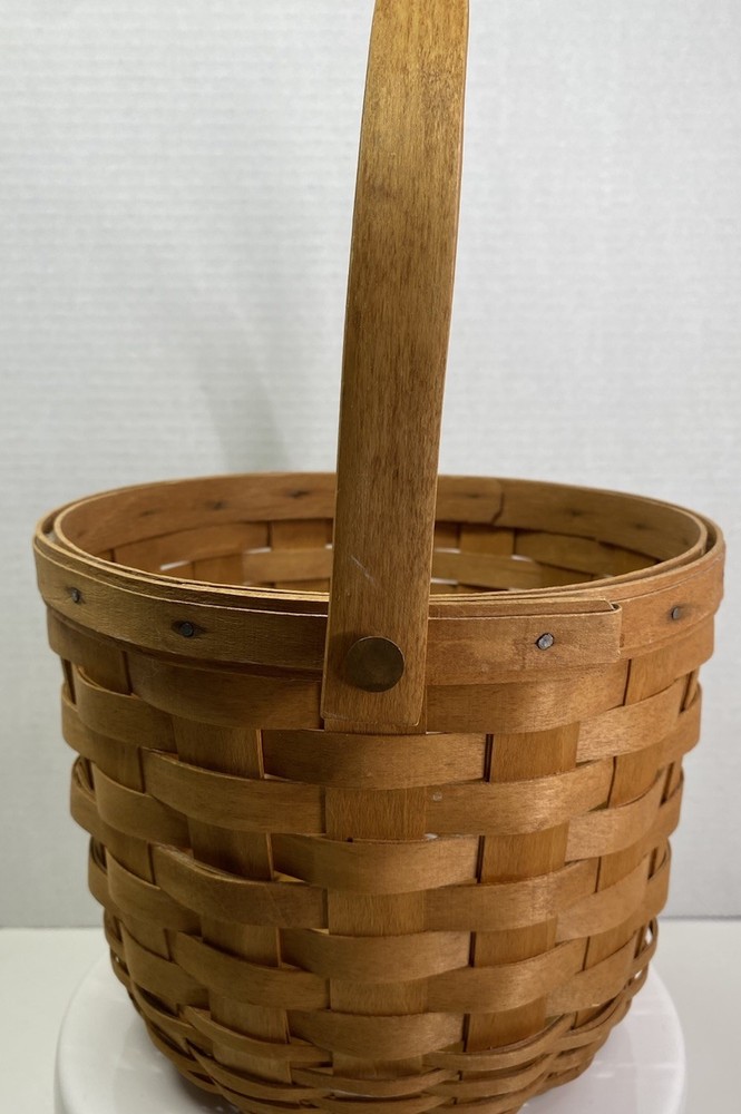 1994 LONGABERGER Classic Tall Medium Fruit Basket Swinging Handle