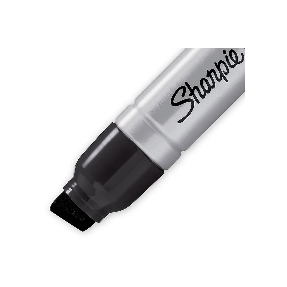 Sharpie Magnum Permanent Markers, Oversized Chisel Tip, Black, 12 Count -