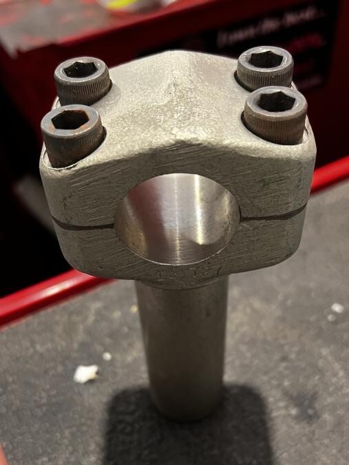 18-727 TEE CONNECTOR