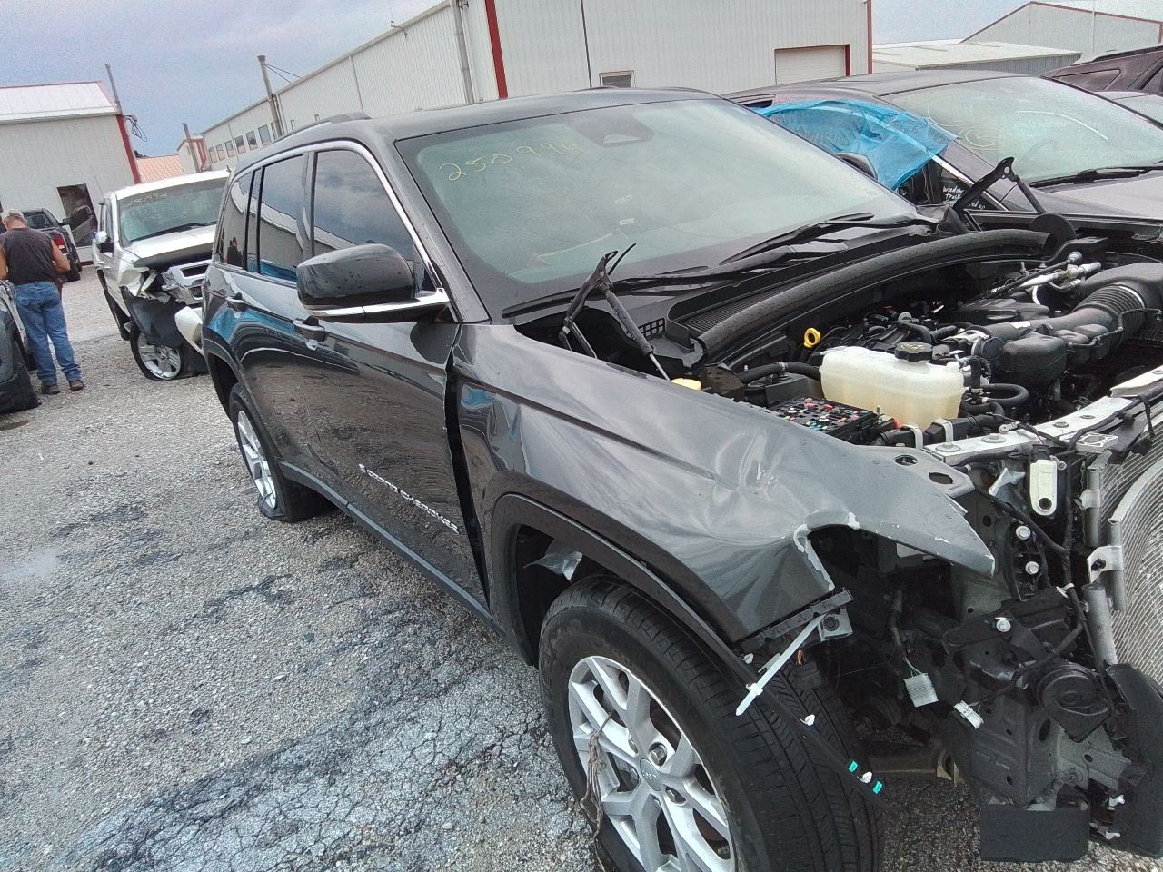 2021-2024 Jeep GRAND CHEROKEE 10.10" Display Screen Center Console