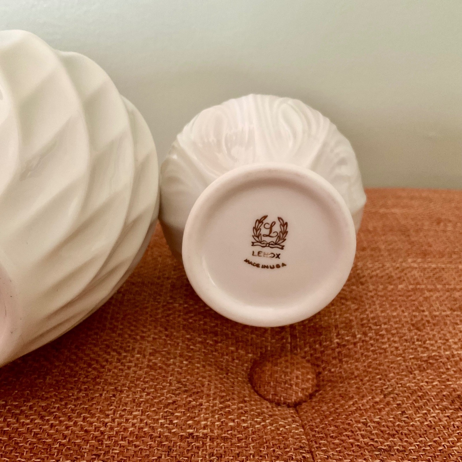 Lenox Ivory Fine China Bud Vase Set 24k Gold Trim Swirl Leaf Embossed Made USA