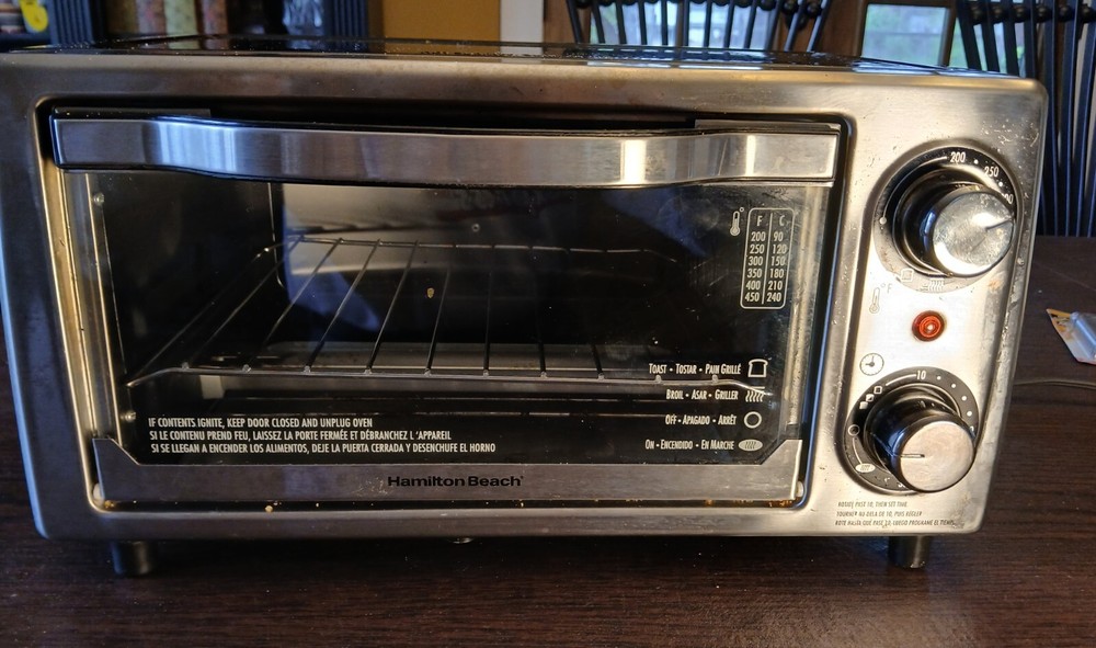 Hamilton Beach Toaster Oven • Model 31139