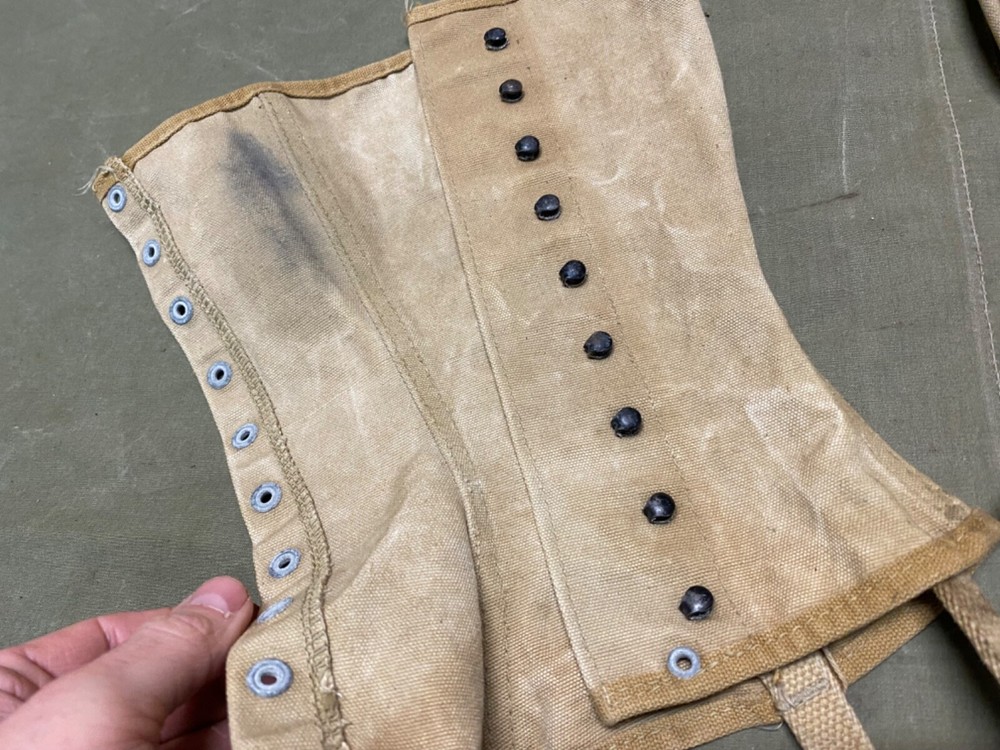 ORIGINAL WWII US USMC MARINE P1941 COMBAT FIELD LEGGINGS-SIZE 4, NAMED