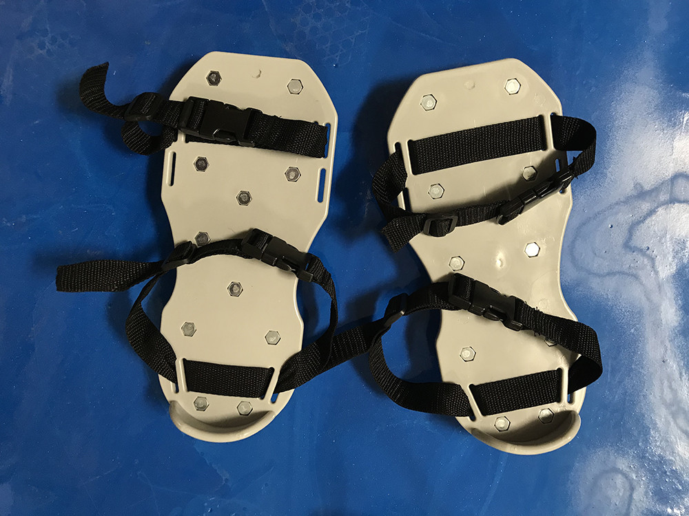 Kraft Tool - Spiked Sandals