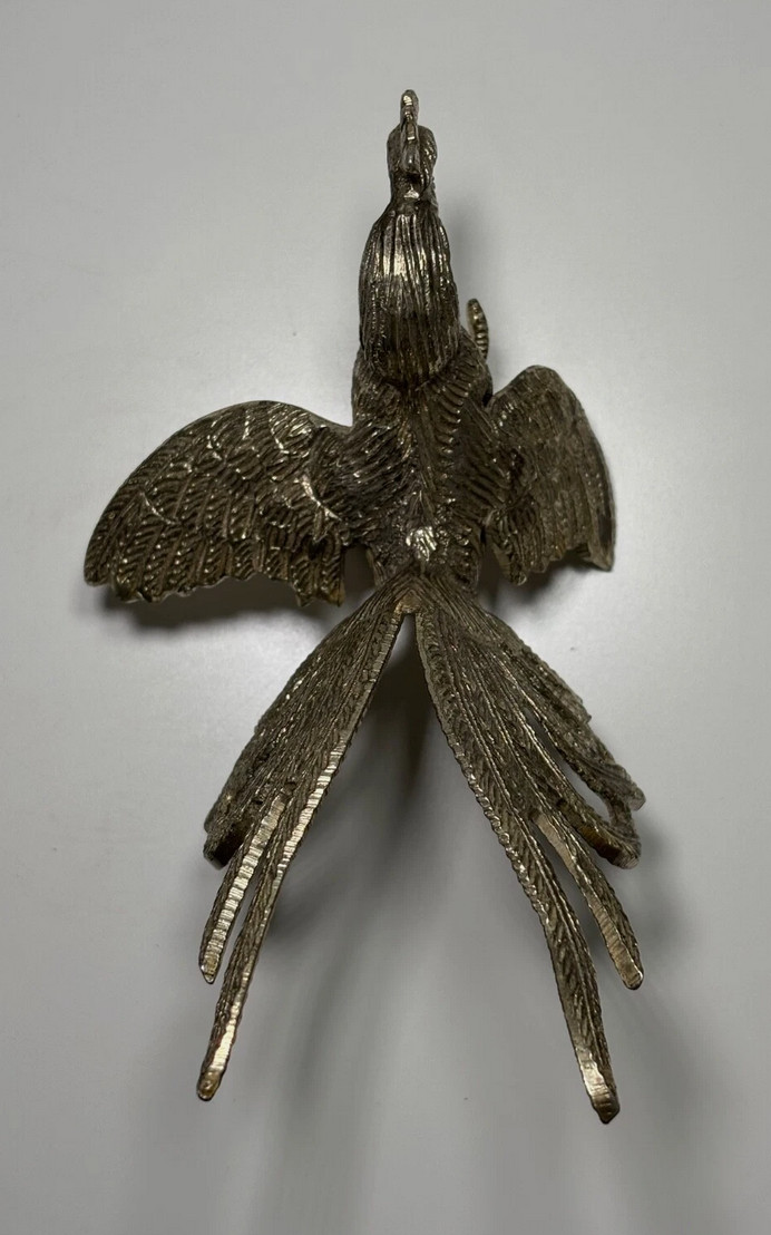 Pair of silver-plated metal fighting roosters, antique bird, rustic decoration