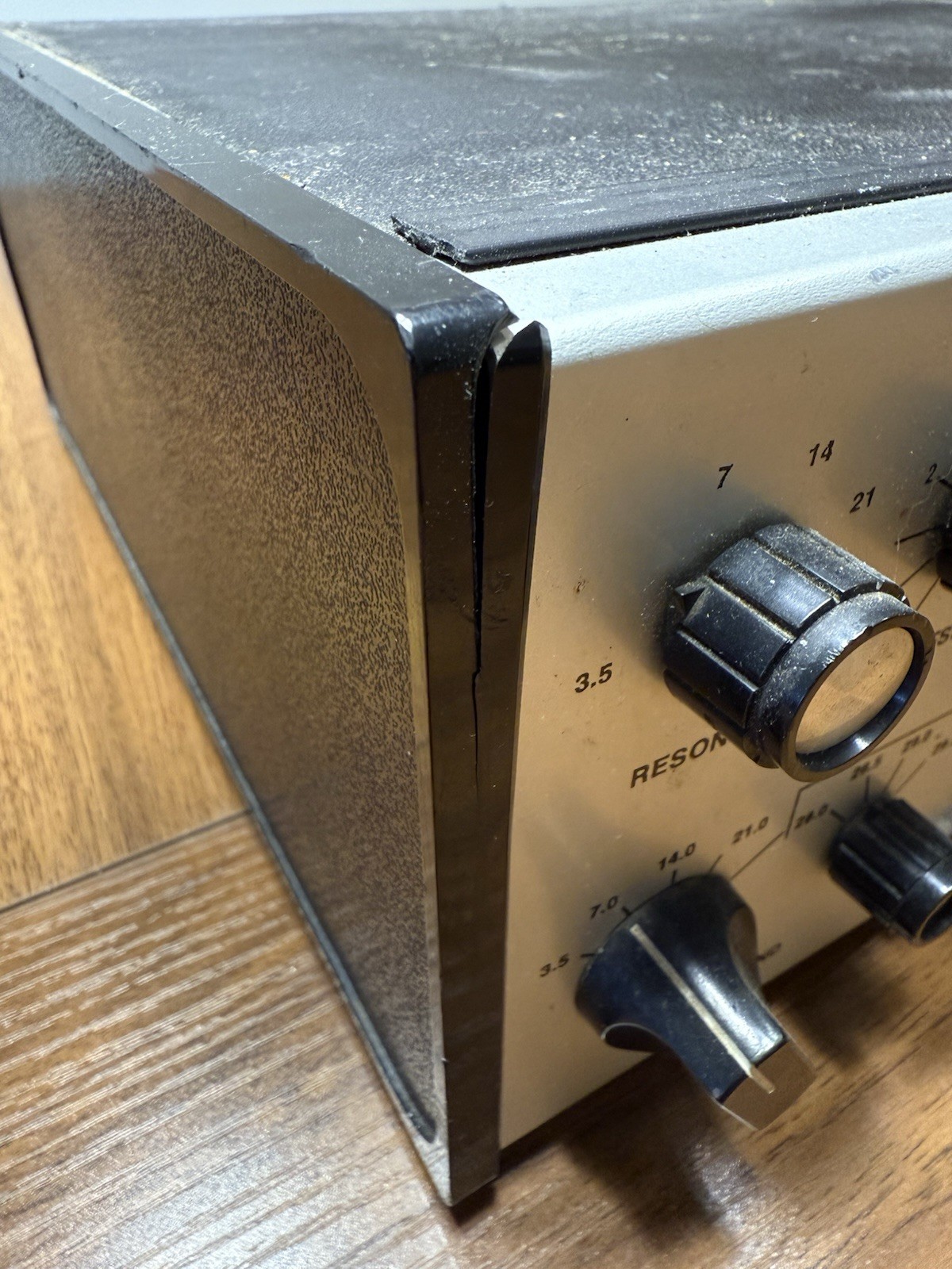 Ten Tec Model 544 Digital Readout Transceiver UNTESTED NO CORDS READ