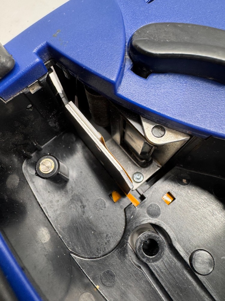 Brady LabPal 3/8” Handheld Label Printer LCD Display for Cable Labeling Untested