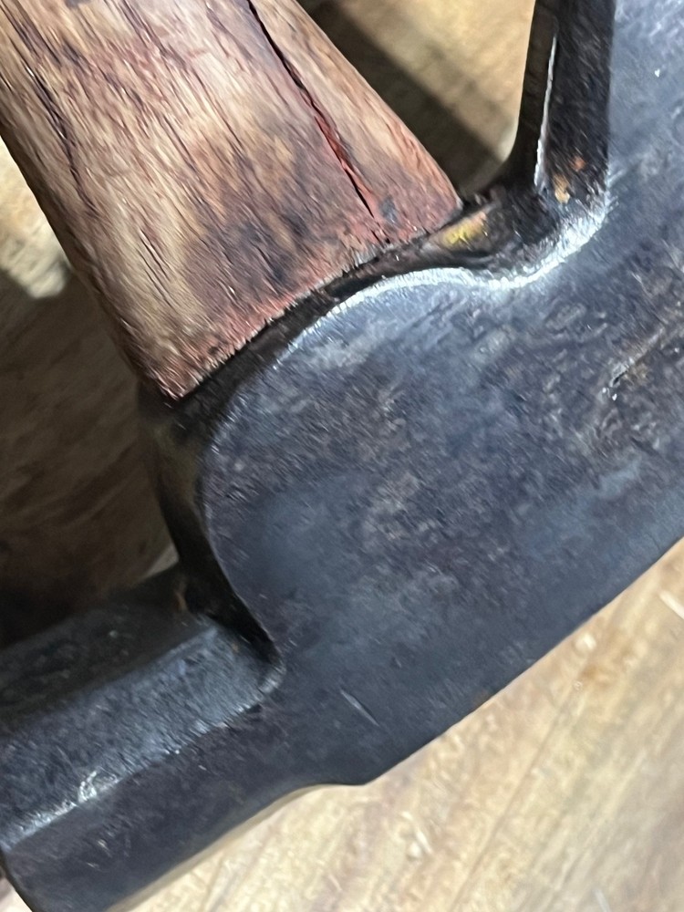 Vintage Carpenter AXE (27485)