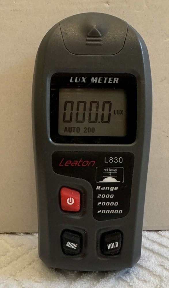 LEATON L830 Digital Lux Meter with User Guide - Excellent Pre Owned Condition