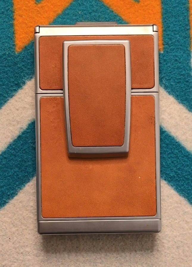 Vintage Polaroid SX-70 Land Camera Foldable (Untested)