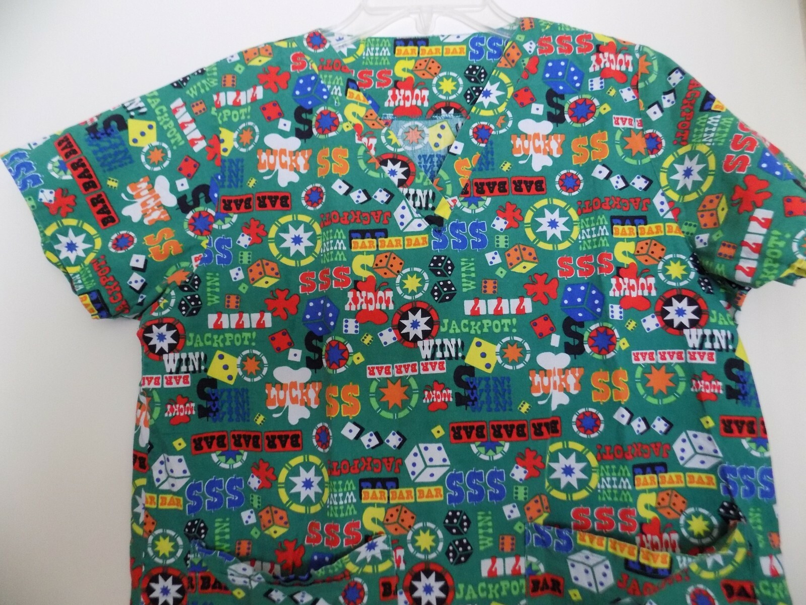 Scrub Top Womens Small Gambling Theme V Neck 2 Pocket Dice Poker Chips Slots