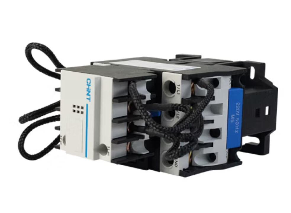 CHNT Switching Capacitor Contactor CJ19-3211 AC220V