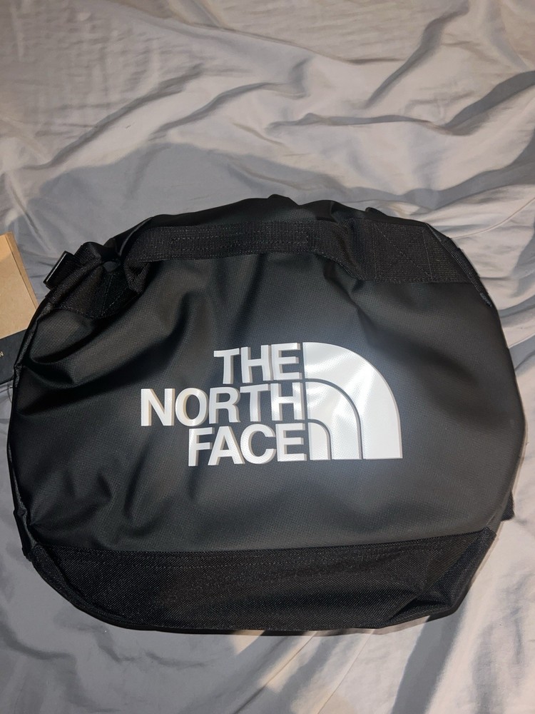 North Face Base Camp Duffel Medium 71L Black New With Tags