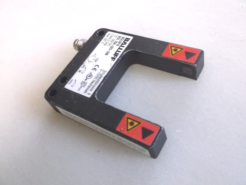 Balluff BGL0019 Adjustable Straddle Sensor BGL-30A-003-S49