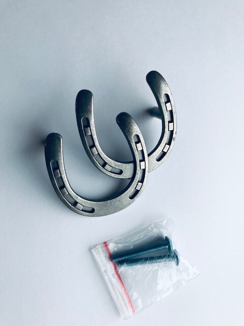 Set of 8 Double Horseshoe Old Silver Drawer Pull, Cabinet Knobs Western Decor