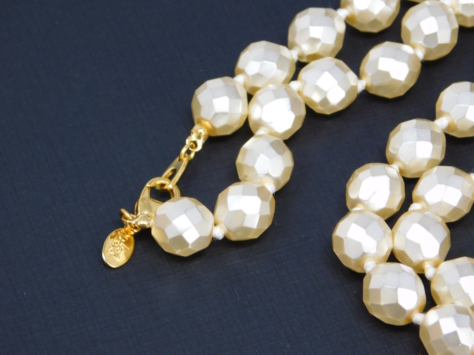 Vintage JOAN RIVERS Cream Hand Knotted Faceted Faux Pearl Glass Bead Necklace