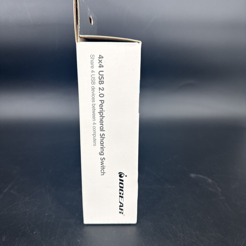 IOGEAR 4x4 USB 2.0 Peripheral Sharing Switch (GUS404)
