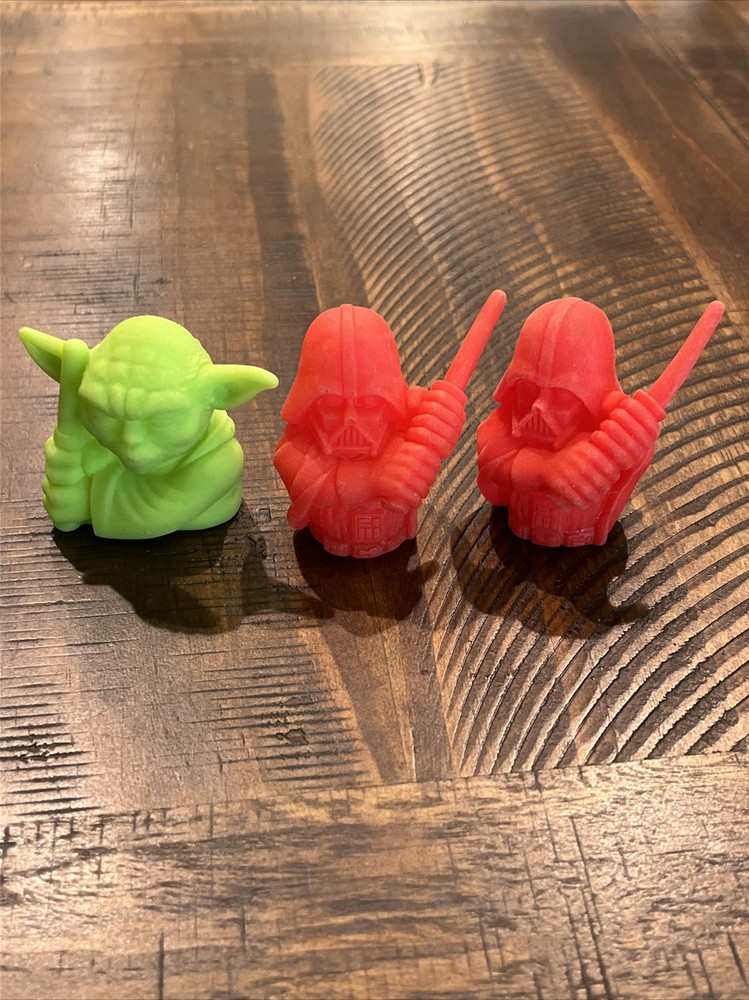 Star Wars Thumb wrestlers Yoda/Darth Vader