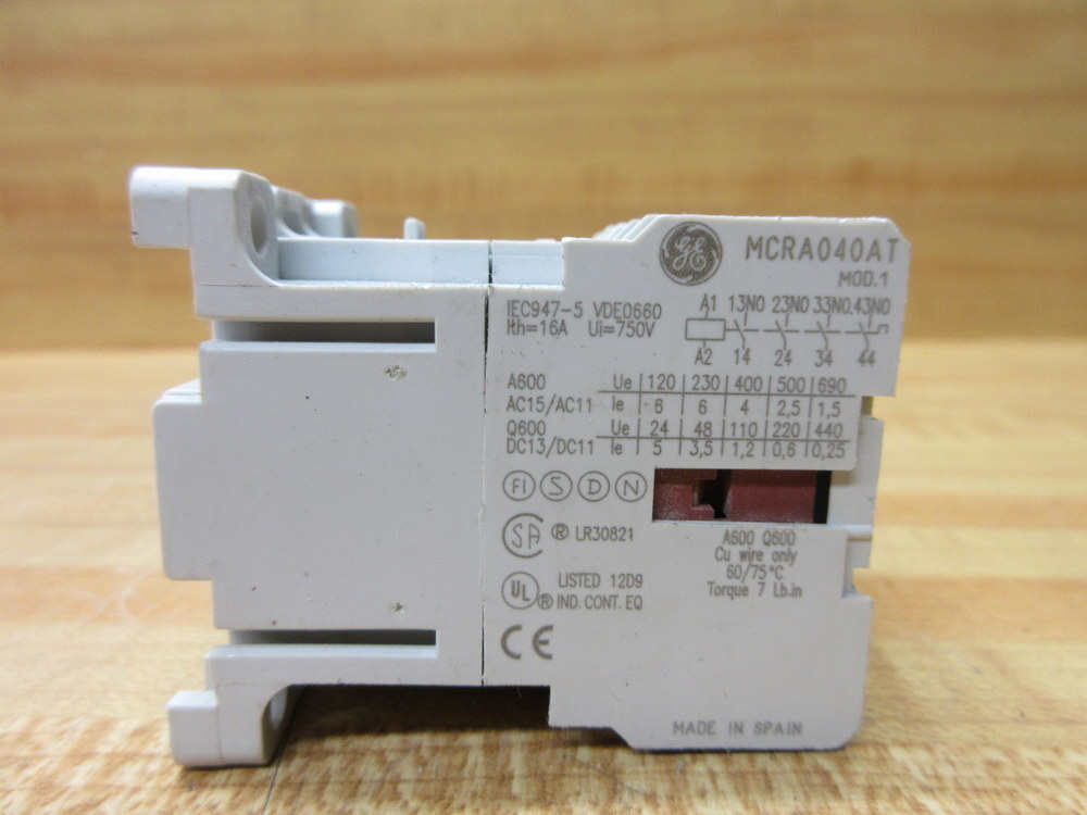 General Electric MCRA040AT GE Relay