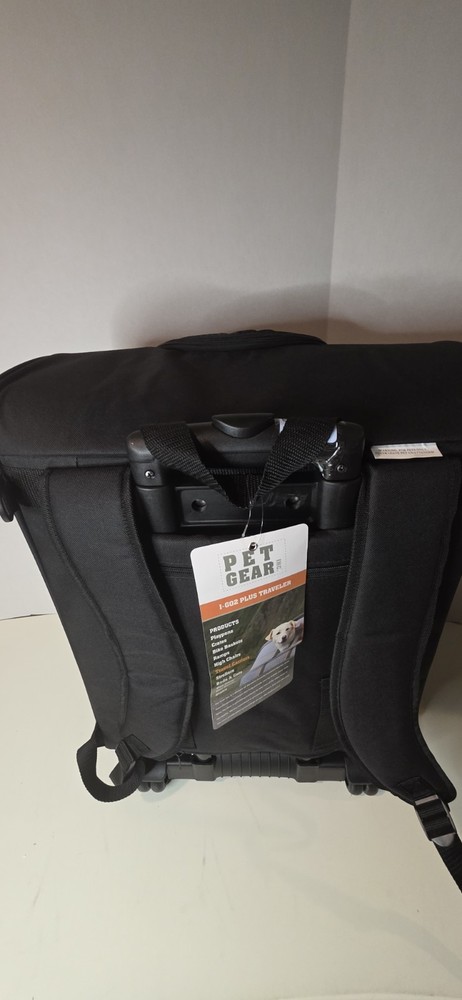 Petgear I-GO2 Plus Traveler Roller Backpack Car Seat With Tether Black